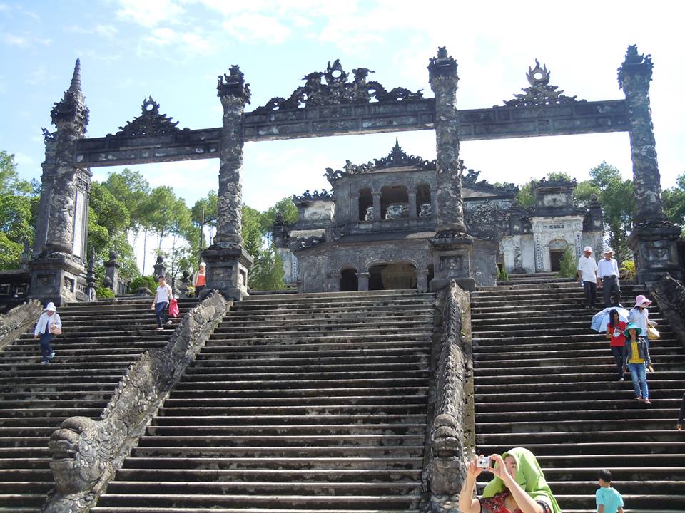 Bangalore Luxury Travel - Laos, Vietnam Cambodia Tour